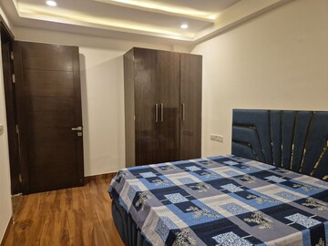 Bedroom in 2 BHK Builder Floor at Chattarpur – for Rent