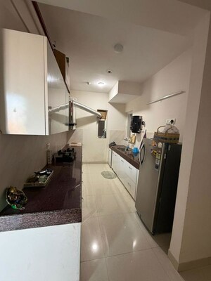 Master Bedroom in 2.5 BHK Apartment at Pareena Micasa, Sector 68 – for Rent