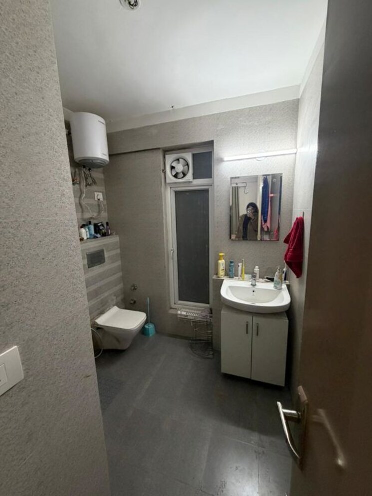 Bathroom, pareena-micasa 2.5 Bedroom 1245 Sq.Ft. Apartment In Sector 68 Gurgaon 9793397