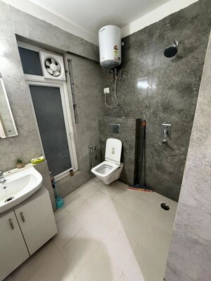 Bathroom in 2.5 BHK Apartment at Pareena Micasa, Sector 68 – for Rent