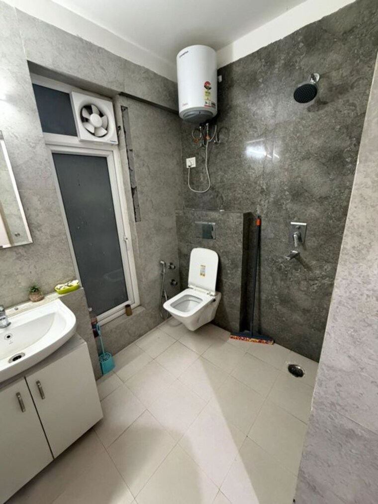 Bathroom, pareena-micasa 2.5 Bedroom 1245 Sq.Ft. Apartment In Sector 68 Gurgaon 9793397