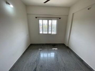 Room in 2 BHK Apartment at Aashiyana Apartment JP Nagar, Jp Nagar – for Rent