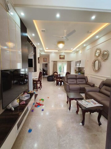 Gym in 2 BHK Builder Floor at Saket – for Sale