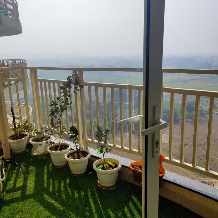 Balcony, m3m-marina 3 Bedroom 1900 Sq.Ft. Apartment In Sector 68 Gurgaon 9793408