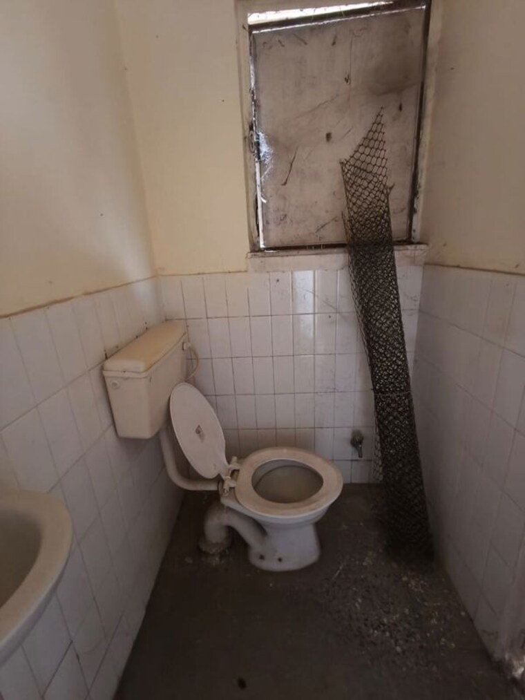 Bathroom, army-welfare-chs 3.5 Bedroom 1280 Sq.Ft. Apartment In Nerul Navi Mumbai 9793419