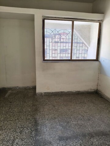 Room in 3.5 BHK Apartment at  Army Welfare CHS, Nerul – for Rent