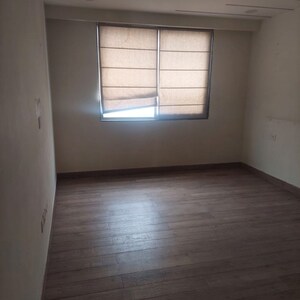 Room in 3 BHK Apartment at Sector 57 – for Rent