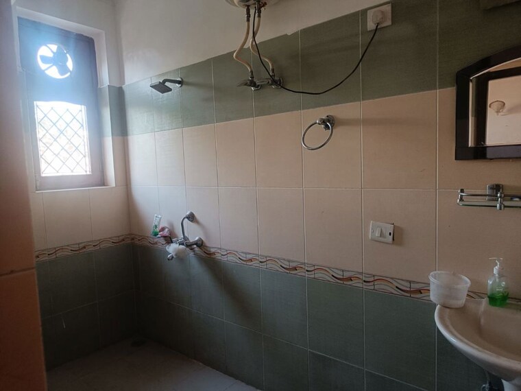 Bathroom, aman-luxury-apartments 2 Bedroom 1400 Sq.Ft. Apartment In Sahastradhara Road Dehradun 9793572