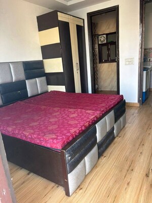2 BHK Builder Floor For Rent in Saket