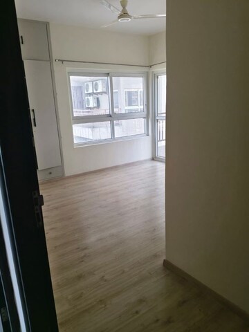 Room in 3 BHK Apartment at Adani Oyster Grande Phase 2, Sector 102 – for Rent