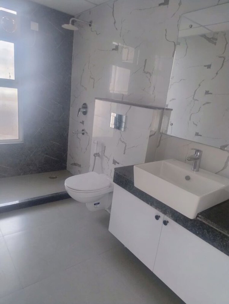 Bathroom, bestech-park-view-altura 3.5 Bedroom 2150 Sq.Ft. Apartment In Sector 79 Gurgaon 9793805