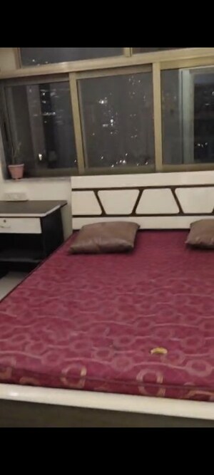 Bedroom in 4 BHK Apartment at Darshan Rico, Lower Parel – for Rent