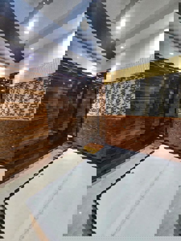 3 BHK + Extra Room Apartment For Sale in Shreshtha Vihar