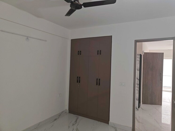 Room, smart-world-orchard 3 Bedroom 1632 Sq.Ft. Apartment In Sector 61 Gurgaon 9793827