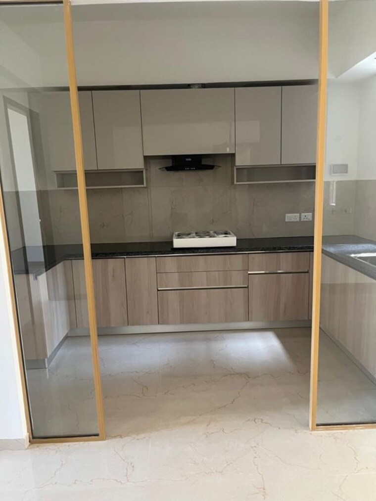 Kitchen, smart-world-orchard 3 Bedroom 1632 Sq.Ft. Apartment In Sector 61 Gurgaon 9793827