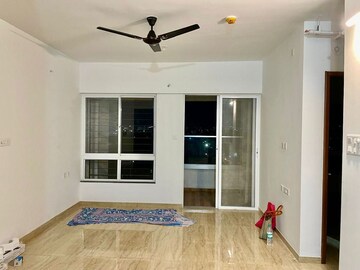 Room in 2 BHK Apartment at Signature Global Orchard Avenue, Sector 93 – for Sale