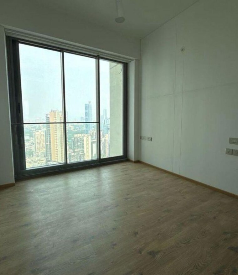 Room, rustomjee-crown 4 Bedroom 2500 Sq.Ft. Apartment In Gokhale Road Mumbai 9793904