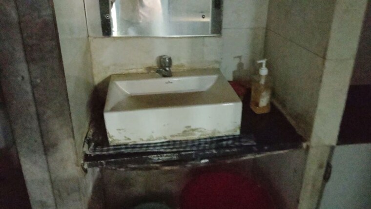 undefined, vihan-commercial-complex Commercial Office Space 1350 Sq.Ft. In Goregaon East Mumbai 9793909