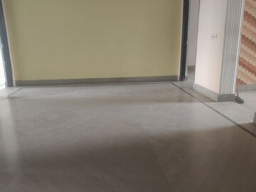 Room in 3 BHK Independent House at Sector 108 – for Rent