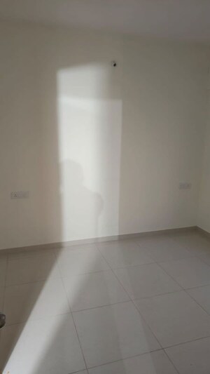 Room in 2 BHK Apartment at Kolte Patil Life Republic R 10, Hinjewadi – for Rent