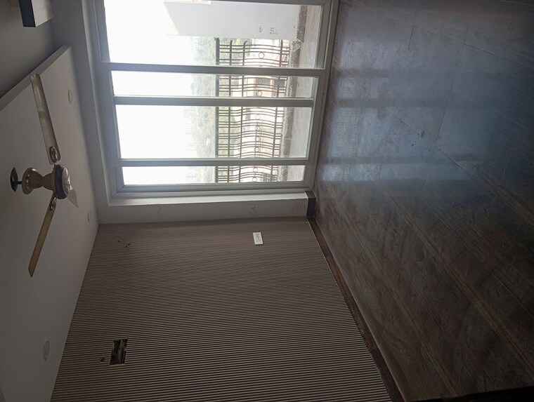 Room, sector 12 dwarka 4 Bedroom 2800 Sq.Ft. Apartment In Sector 12 Dwarka Delhi 9793935