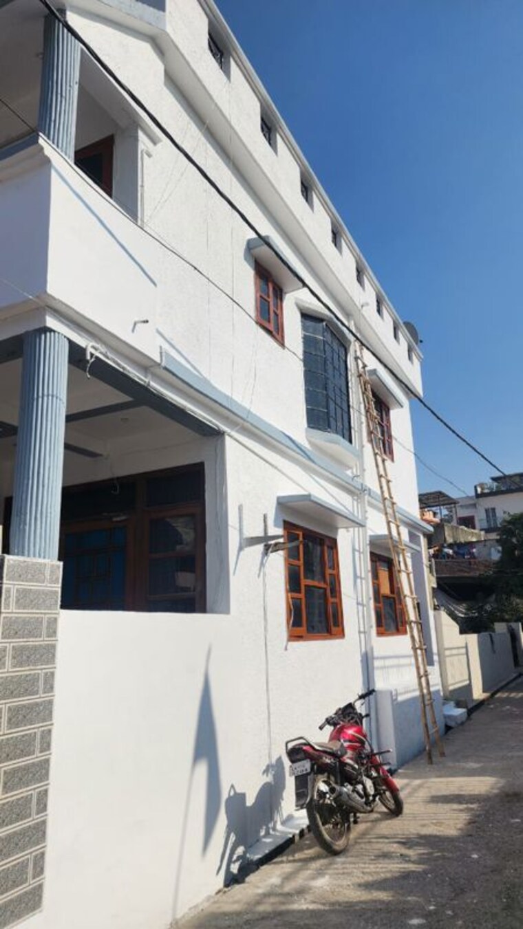 Exterior View, krishna nagar 3 Bedroom 1500 Sq.Ft. Independent House In Krishna Nagar Dehradun 9793943
