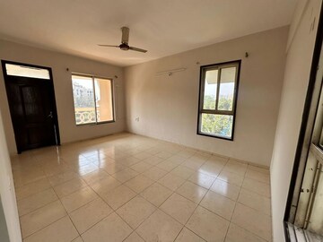 Room in 3 BHK Apartment at Nyati Grandeur, Undri – for Rent