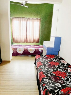Bedroom in 2 BHK Apartment at Sanjay Park – for Rent