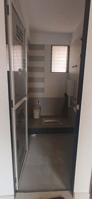 Bathroom in 1 BHK Apartment at Ulwe Sector 24 – for Rent