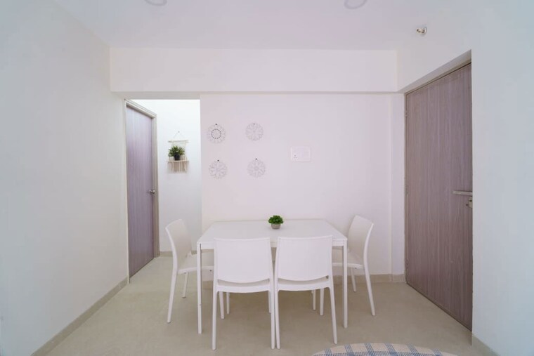 Master Bedroom, chandiwala-pearl-regency 2 Bedroom 577 Sq.Ft. Apartment In Andheri West Mumbai 9793996