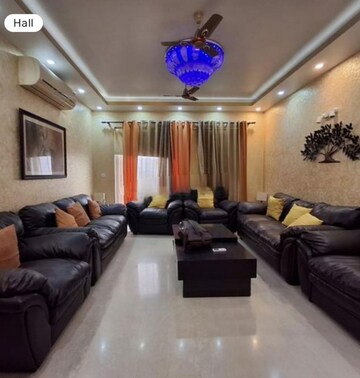 Living Room in 3 BHK Apartment at Butler Colony – for Rent