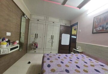 Master Bedroom in 2 BHK Apartment at Rajshree Deep CHS, Uthalsar – for Sale