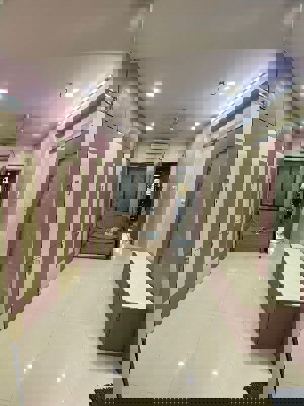 1 BHK 510 Sq.Ft. Apartment in Bombay Taximens CHS