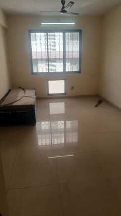 2 BHK + Extra Room Apartment For Rent in Lodha Paradise