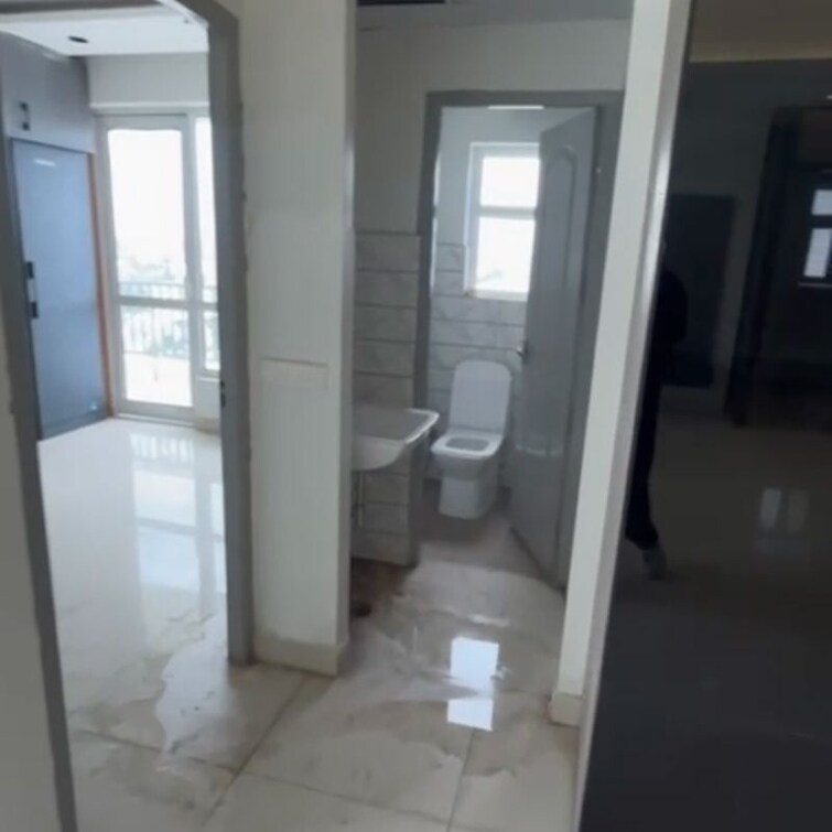Attached Bathroom, baberpur mandi 2.5 Bedroom 110 Sq.Yd. Apartment In Baberpur Mandi Panipat 9794018