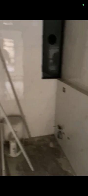 Bathroom in 1 BHK Apartment at Mahanagar 11 Star, Agripada – for Sale