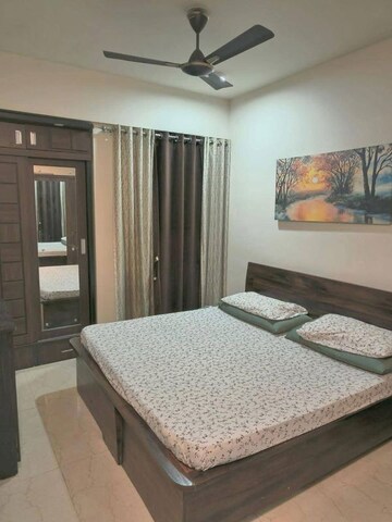 Bedroom in 2 BHK Apartment at Sheth Vasant Lawns, Laxmi Nagar – for Rent