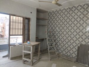 Bathroom in 4 BHK Builder Floor at Ashoka Enclave Faridabad, Sector 34 – for Rent