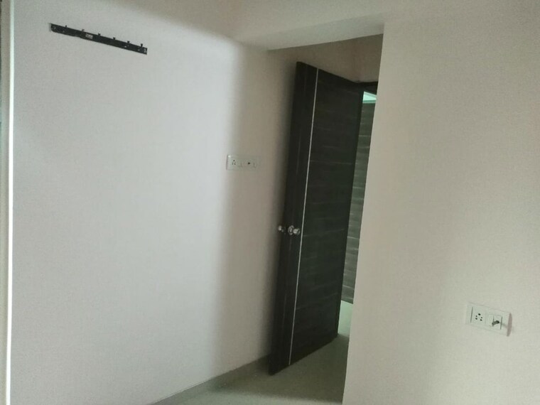 Room, vihang-golden-hills-b3 2 Bedroom 850 Sq.Ft. Apartment In Bhayandarpada Thane 9729005