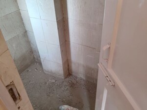  1.5 BHK Apartment at Jahangir Puri – for Sale