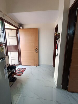 Room in 2 BHK Builder Floor at Ansal Plaza Sector-23, Sector 23 – for Rent