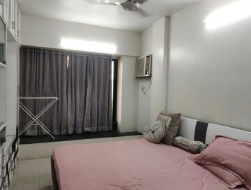 Living Room in 2 BHK Apartment at Andheri West – for Rent
