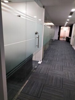 Office Space For Rent in JMD Megapolis