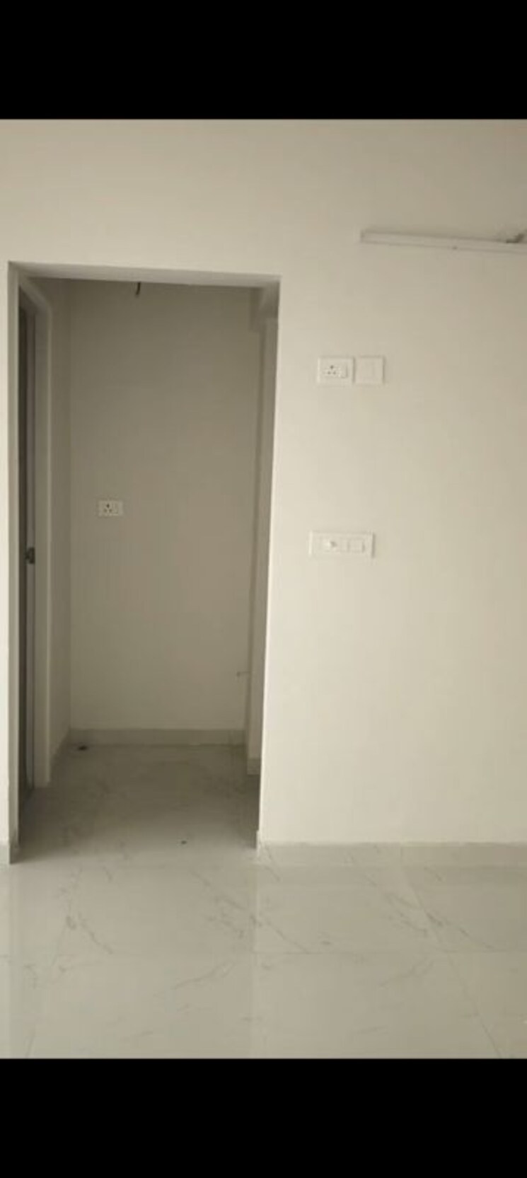 Room, runwal-gardens 1 Bedroom 400 Sq.Ft. Apartment In Dombivli East Thane 9794094