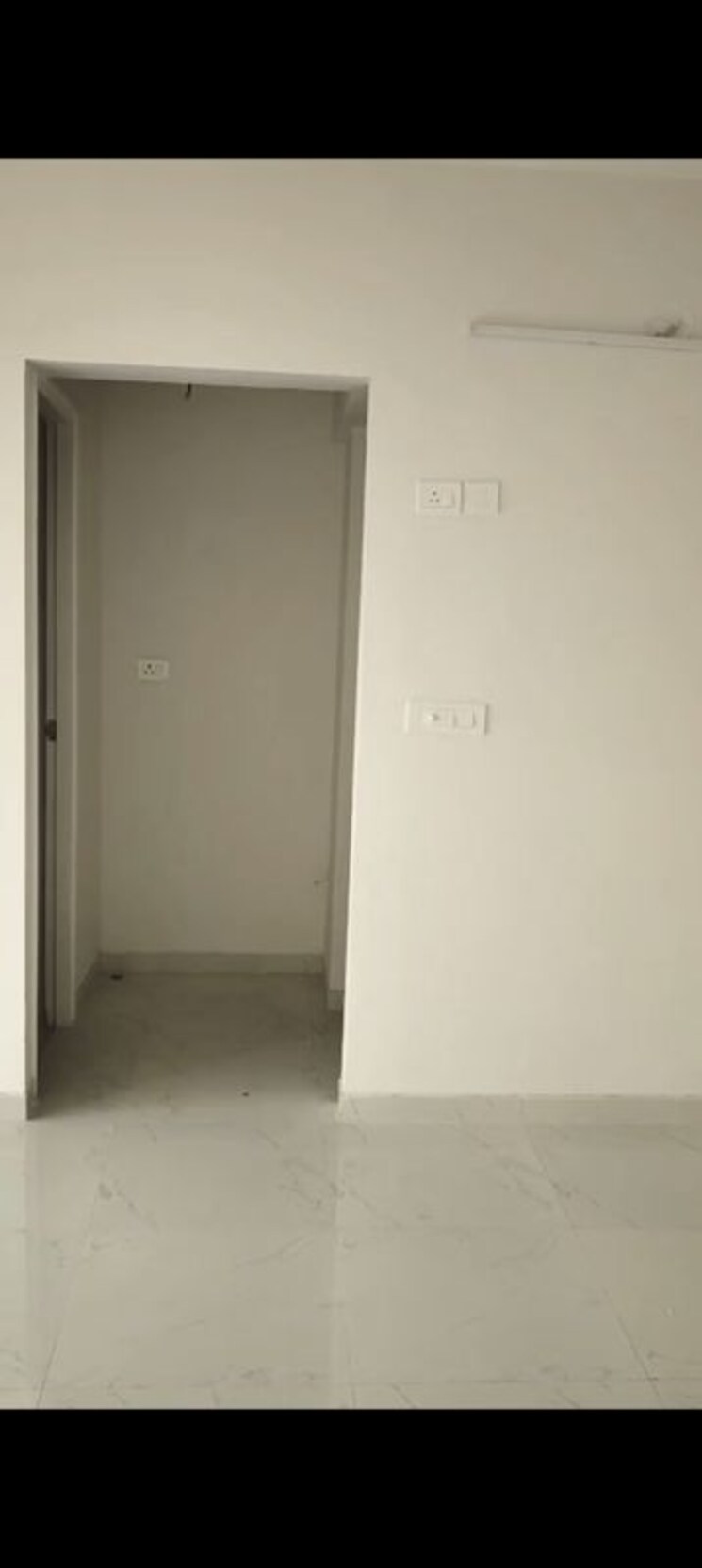 Room, runwal-gardens 1 Bedroom 400 Sq.Ft. Apartment In Dombivli East Thane 9794094