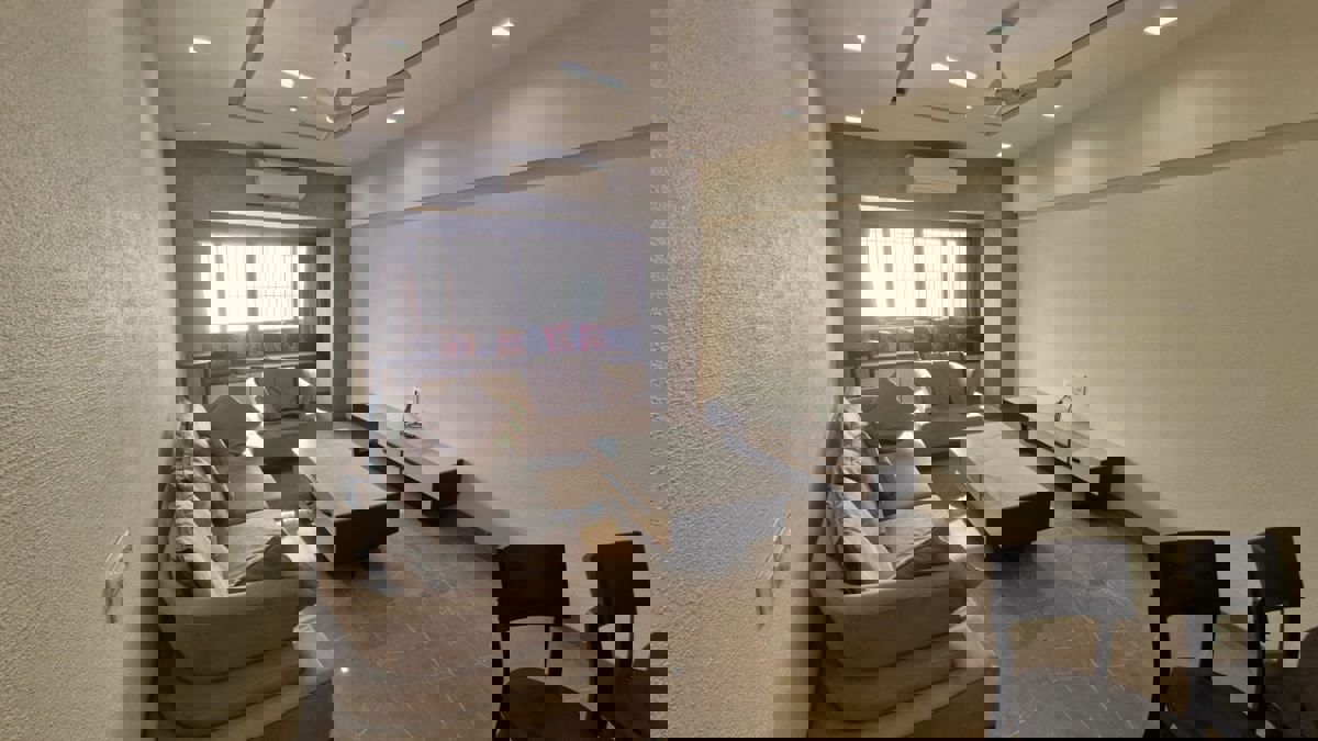 2 BHK Apartment For Rent in Versova