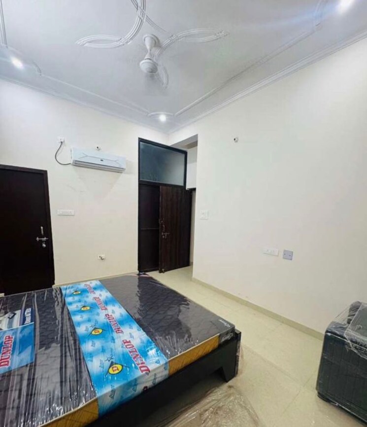 Bedroom, gomti nagar 3 Bedroom 1350 Sq.Ft. Apartment In Gomti Nagar Lucknow 9794124