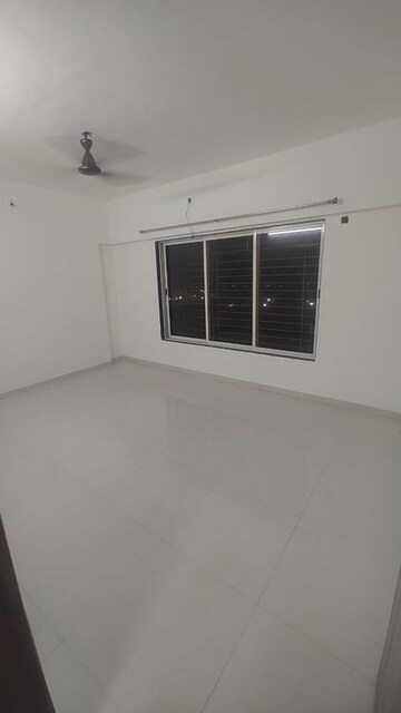 Room in 2 BHK Apartment at Swaroop Residency, Ghatkopar East – for Sale