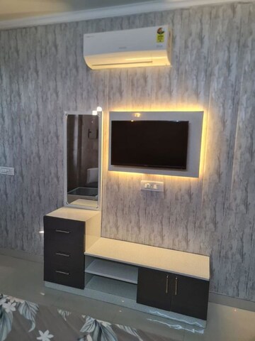 Furnished Amenities in Studio Apartment at Sushma Green vista, Ghazipur – for Sale