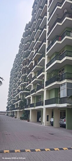 StudioApartment For Sale in Sushma Green vista